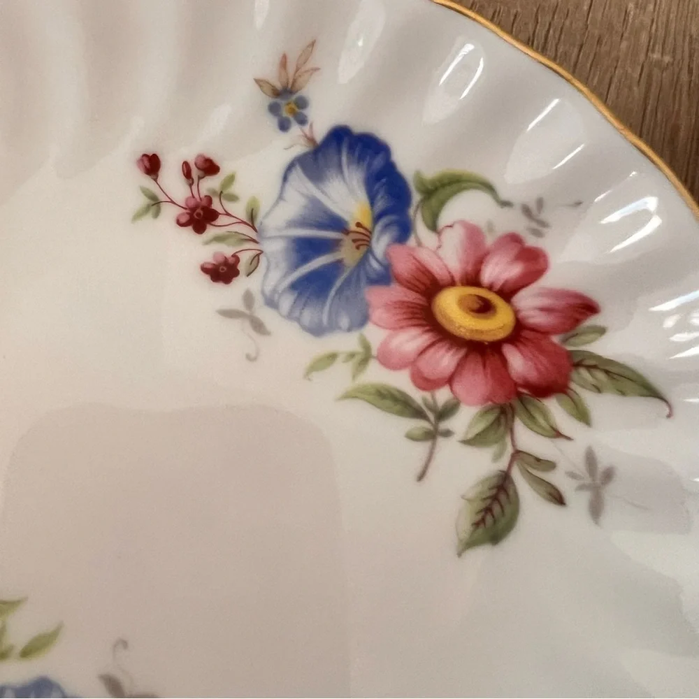 Royal Doulton questions leave